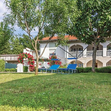 3 Bedroom Awesome Apartment In Pavicini Ngoại thất bức ảnh