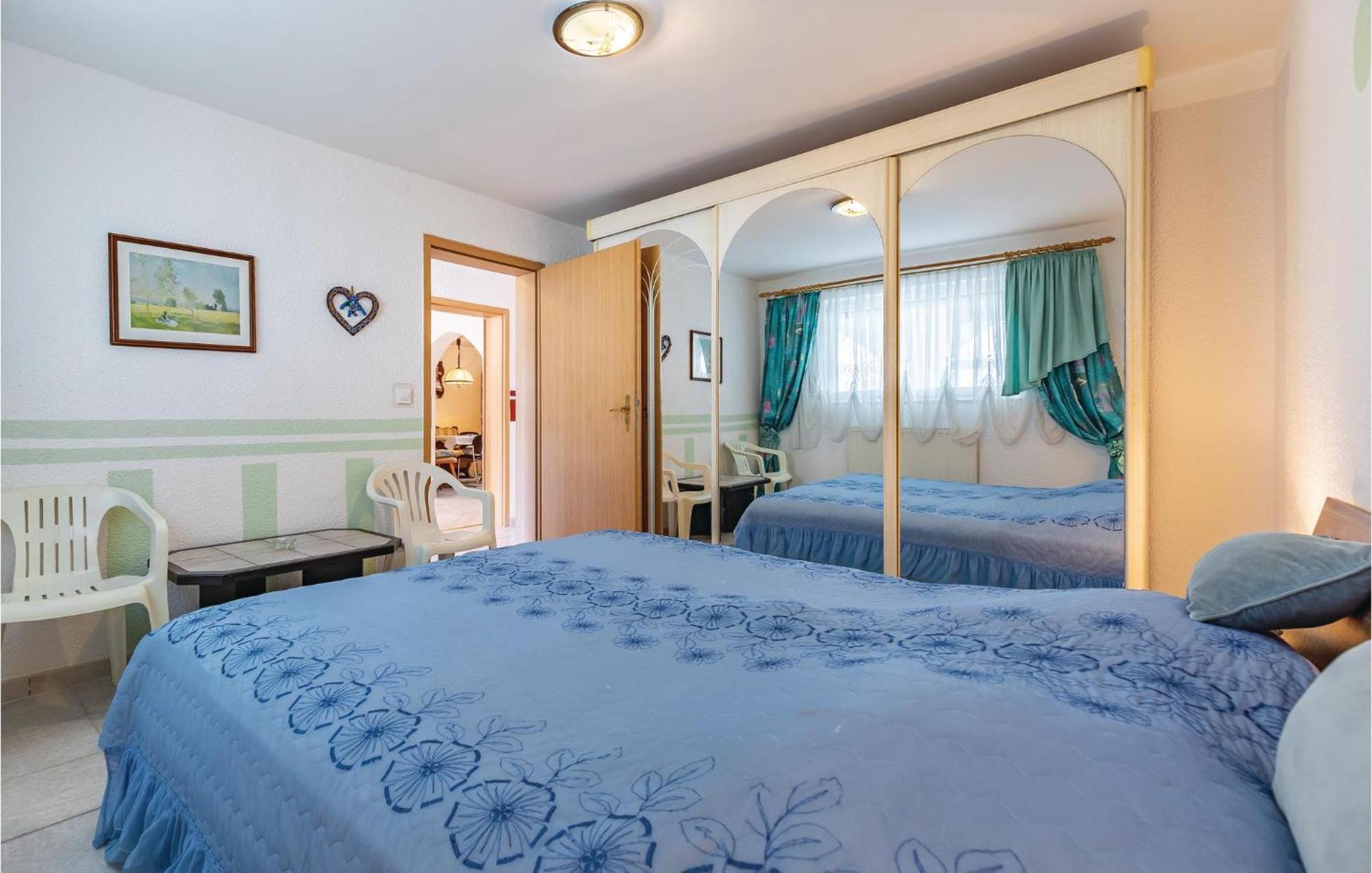 3 Bedroom Awesome Apartment In Pavicini Ngoại thất bức ảnh